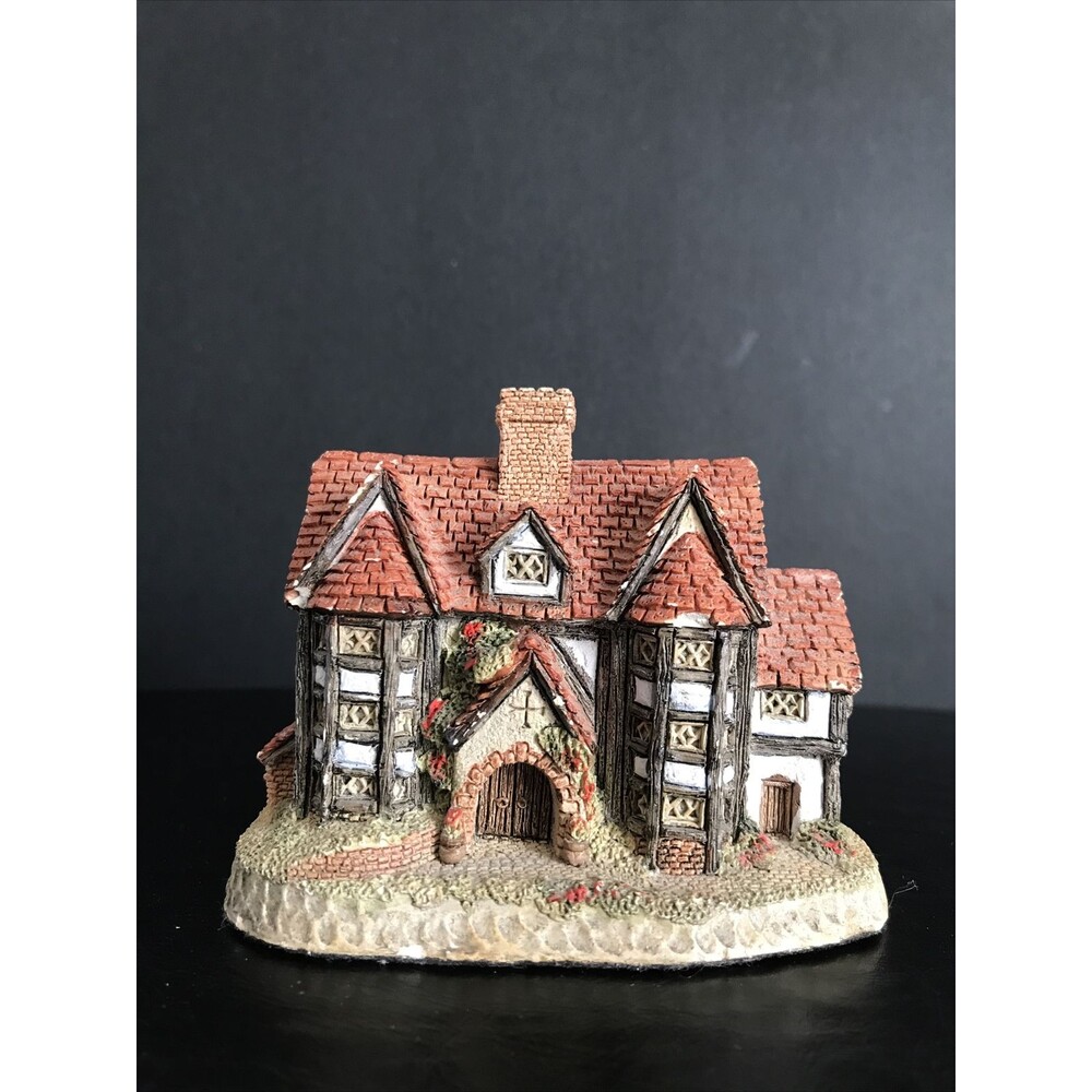 David Winter Cottage Shirehall 1985 Hand Made And Hand Painted Great Britain - Picture 3 of 9
